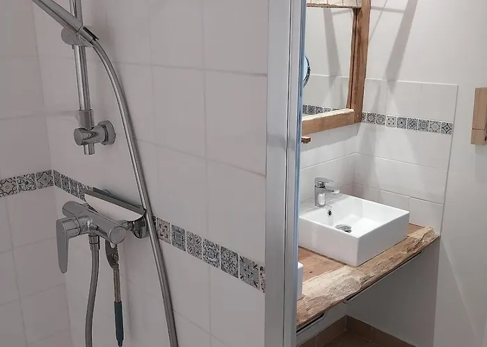 Grand Espace 140m2 Dans Ferme Familiale